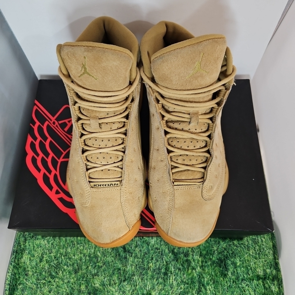 Nike Air Jordan 13 Retro Wheat 2017 Size 8 Men (9.5 Wmn) Fits Women size 9.5,  m - Picture 6 of 15